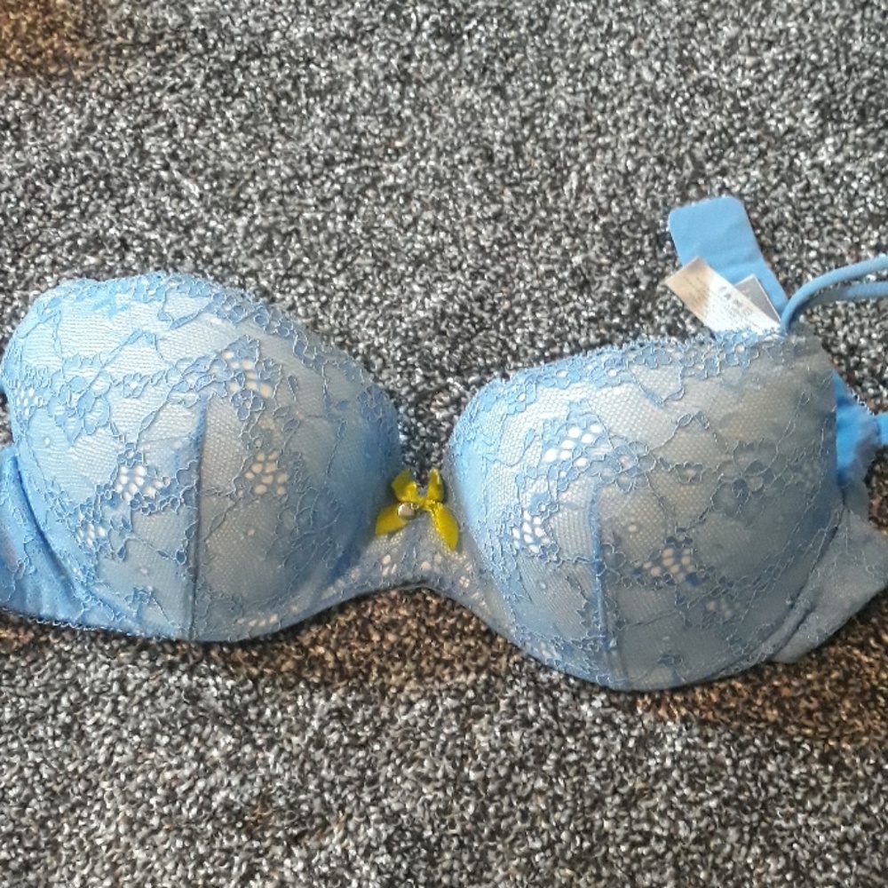 Victoria's secret bra